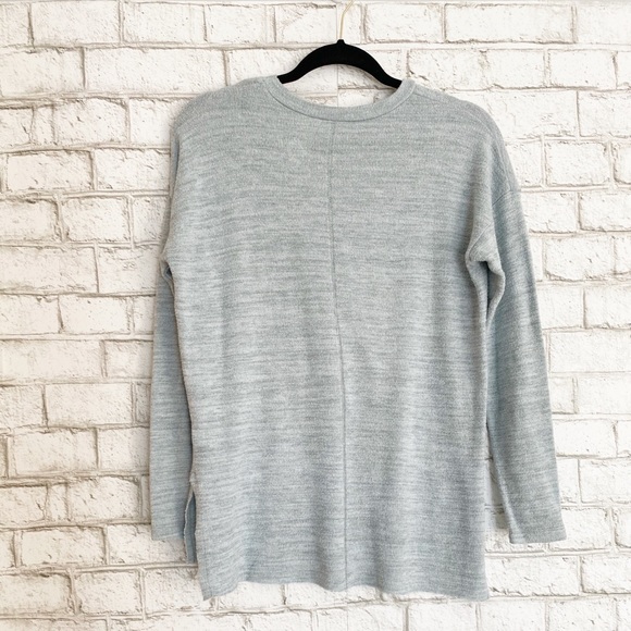 American Eagle Soft & Sexy Powder Blue Sweater - Picture 3 of 5